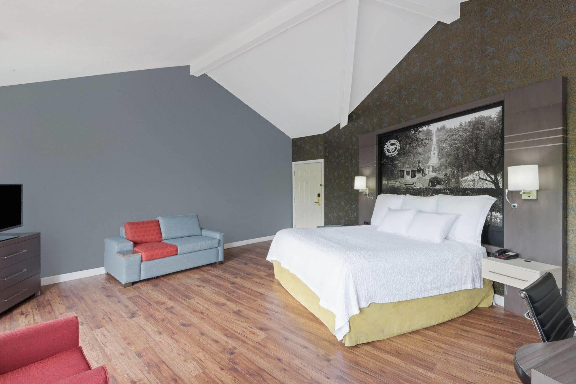 Hotel Super 8 By Wyndham Sturbridge Zewnętrze zdjęcie