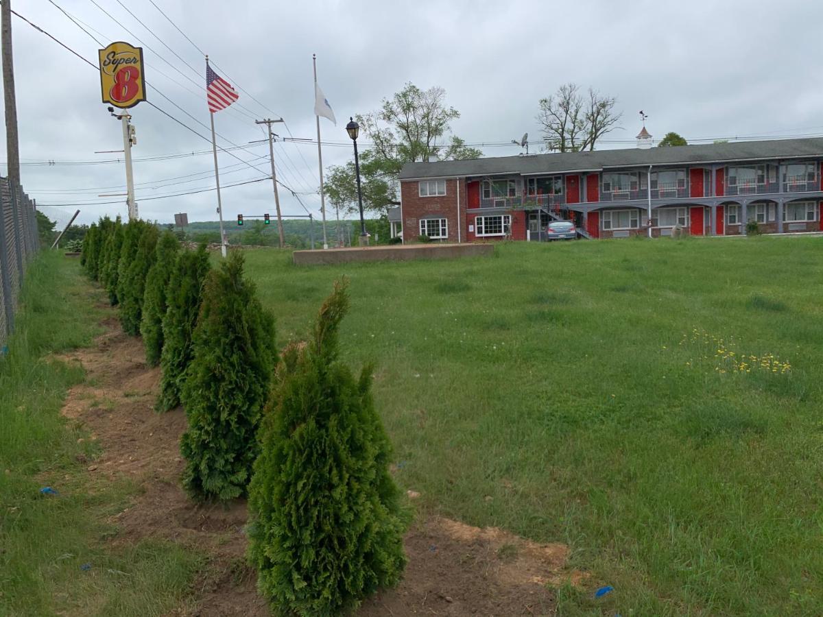 Hotel Super 8 By Wyndham Sturbridge Zewnętrze zdjęcie